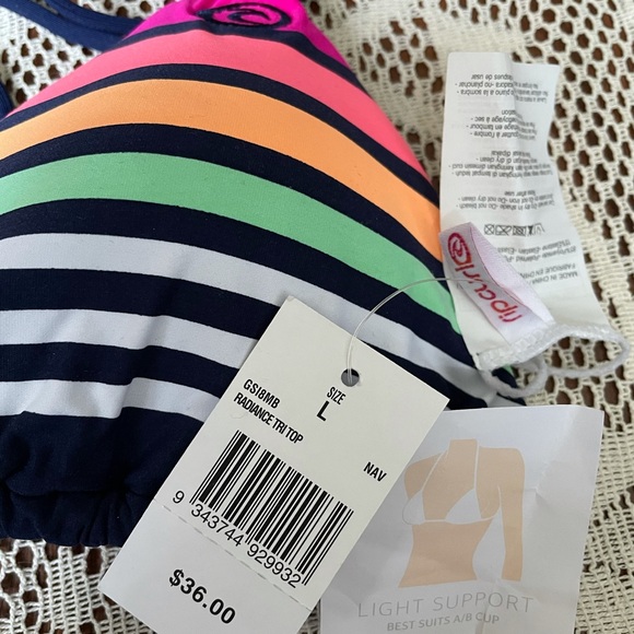 BNWT Rip Curl Radiance Tri Swim Top - Picture 2 of 3